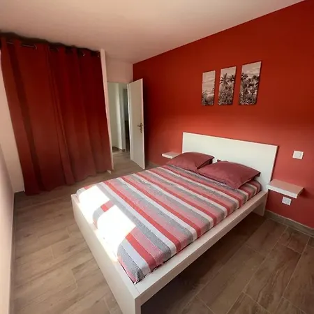 Holiday home Maison Recente Avec Piscine
